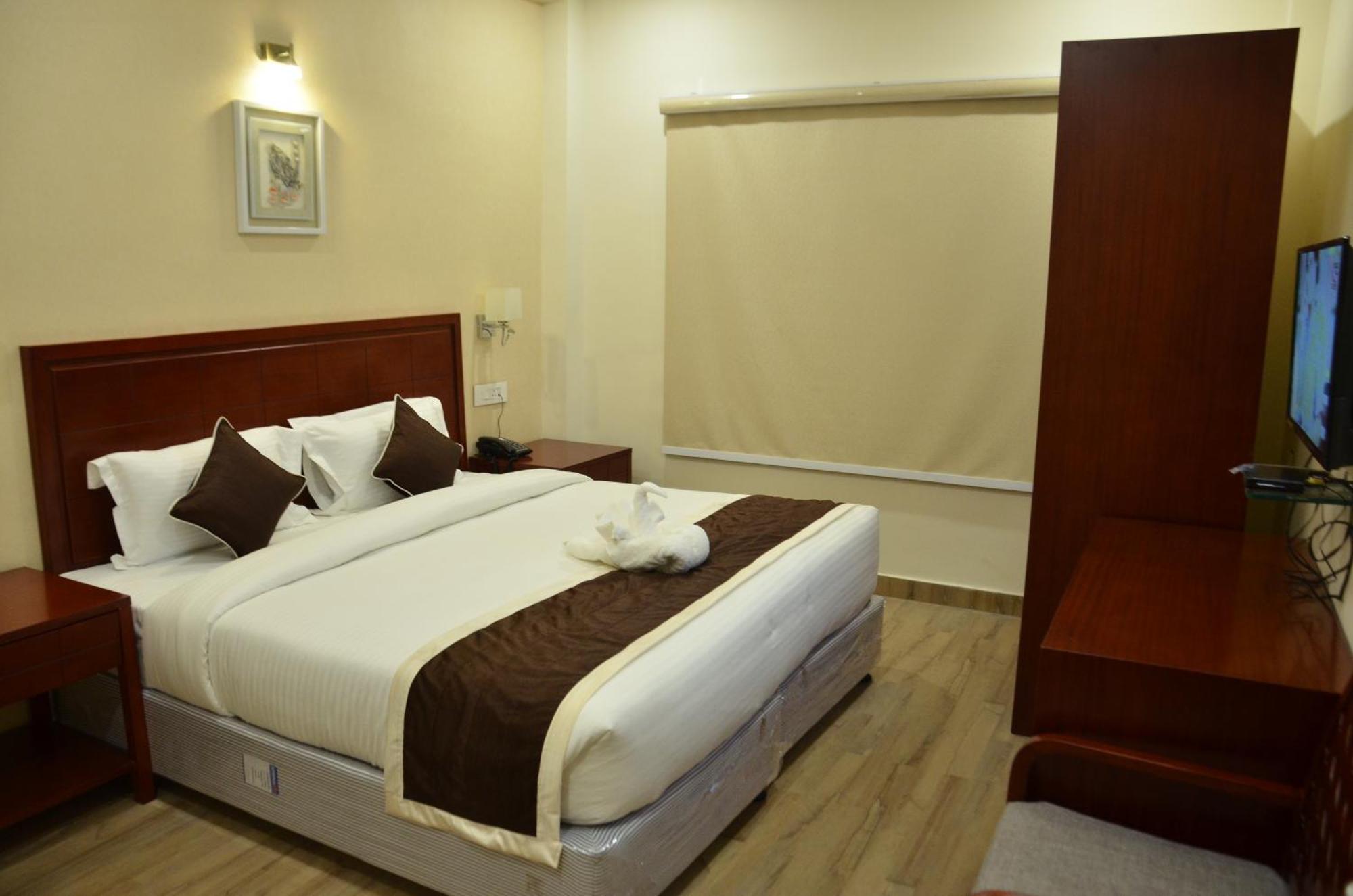 The Ved Mantra Hotel Gwalior Buitenkant foto